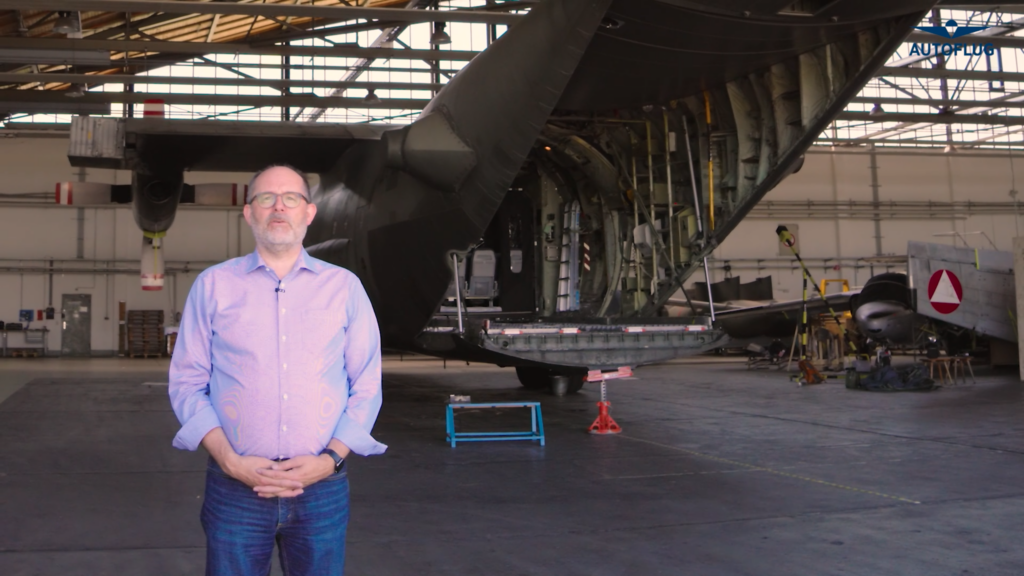 AUTOFLUG MULTIBASE fits in C130! - AUTOFLUG